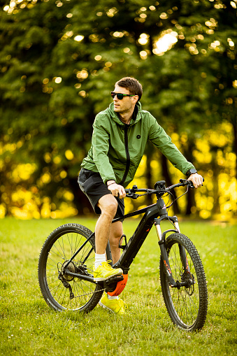 Elektrobicykel
